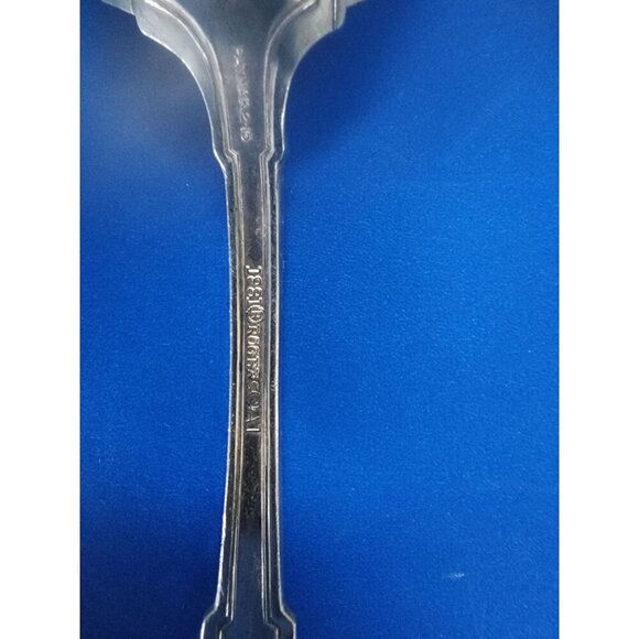 Vintage 1881 Rogers A1 Grecian 1915 Silver Plate Spoon 6" - Picture 3 of 3